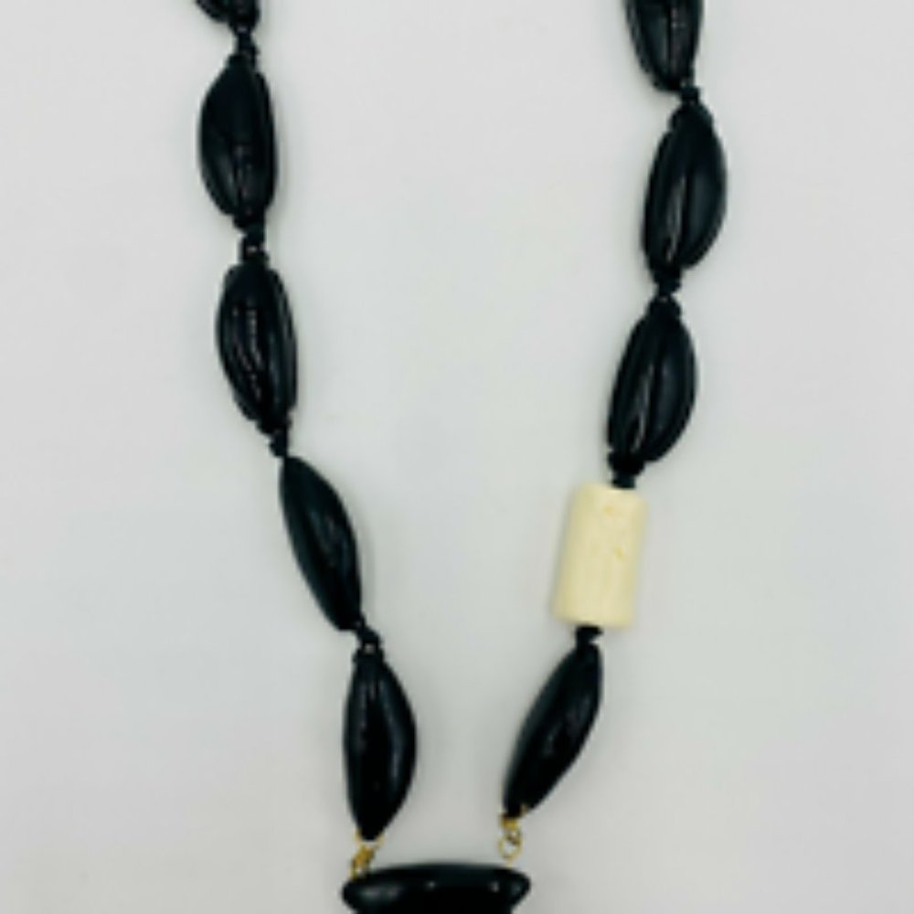 Chico's Black/White Plastic Statement Necklace Lo… - image 3